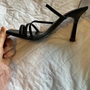 🖤 Wild Pair Strappy Heels Size 8.5 Stiletto Sandals NWT Black